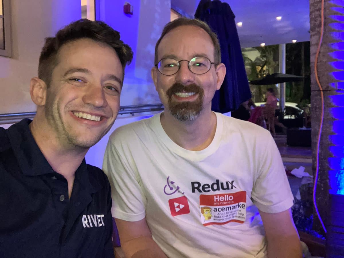 Loved meeting @acemarke at #ReactMiami, grateful to meet the giants whose shoulders I’m standing on every day while shipping code for Rivet 🙏 Can’t wait to see what you build at @replayio and thank you for all you’ve done for the community! https://t.co/fPXDP8mQsN